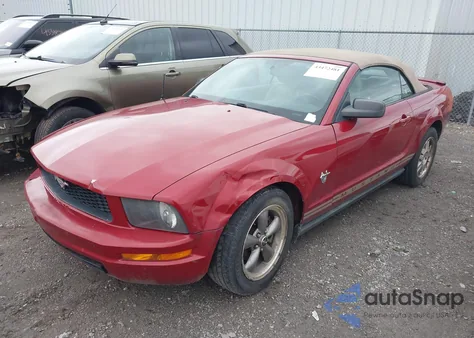 2009 Ford Mustang V6/V6 Premium z USA, uszkodzony, nr VIN 1ZVHT84NX95119928